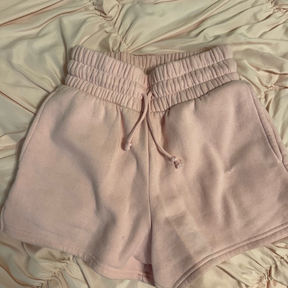 Pink shorts !!